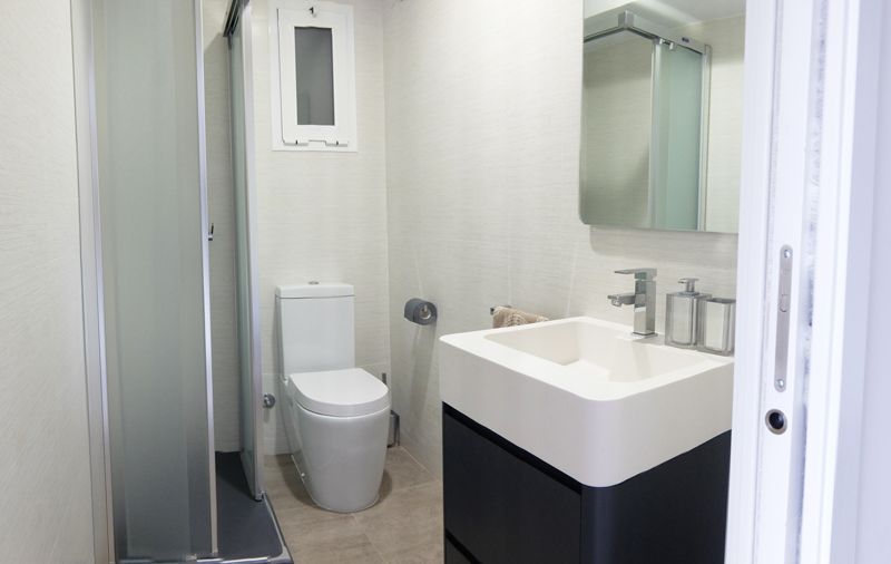 diseño de estilo mediterráneo. baño3