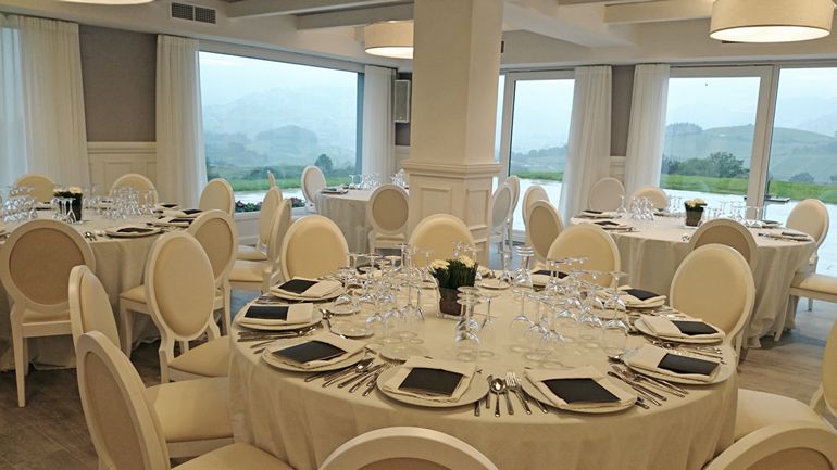 restaurante abeletxe. comedor restaurante abeletxe. comedor