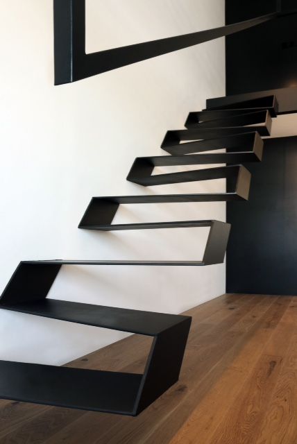 estructura metálica de escalera en apartamento loft estructura metálica de escalera en apartamento loft