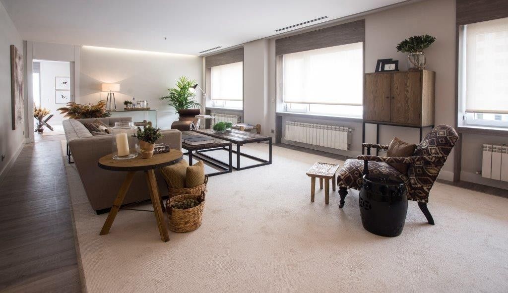 salón de apartamento de estilo industrial salón de apartamento de estilo industrial