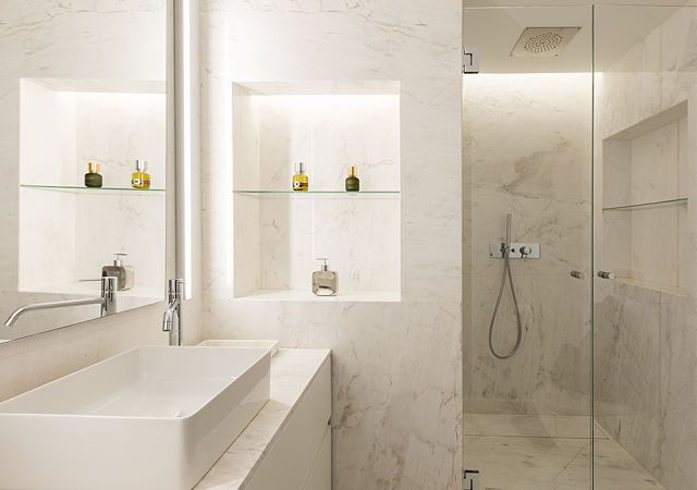 decoración de interiores de baño de vivienda