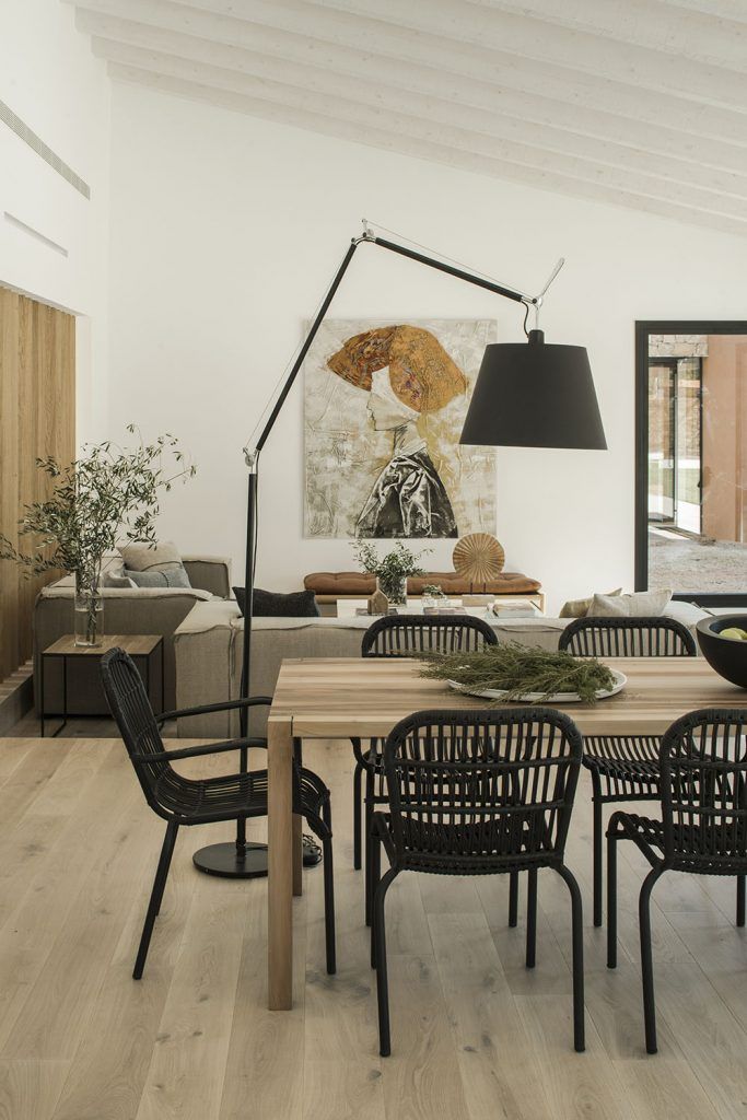 Comedor de diseño en casa en Pallafrugel