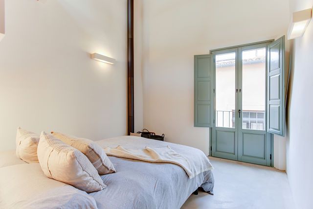 Reforma interior de dormitorio en casa de Gerona
