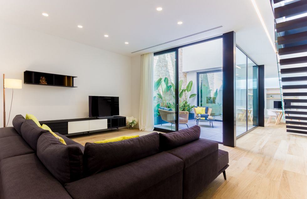 Decorar salón al reformar una casa de pueblo