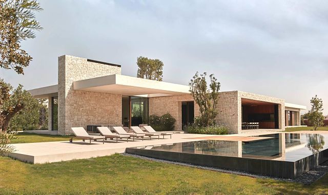 Arquitectura y diseño de cajas de casa Madrigal