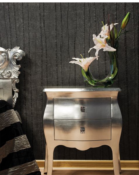 Mesita de noche en chalk paint plateado de Macy
